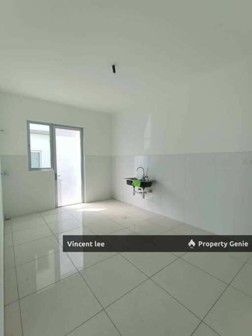 Corner Lot 47X70 Brand New Eco Forest 2 Storey Terrace [Facing North], Semenyih