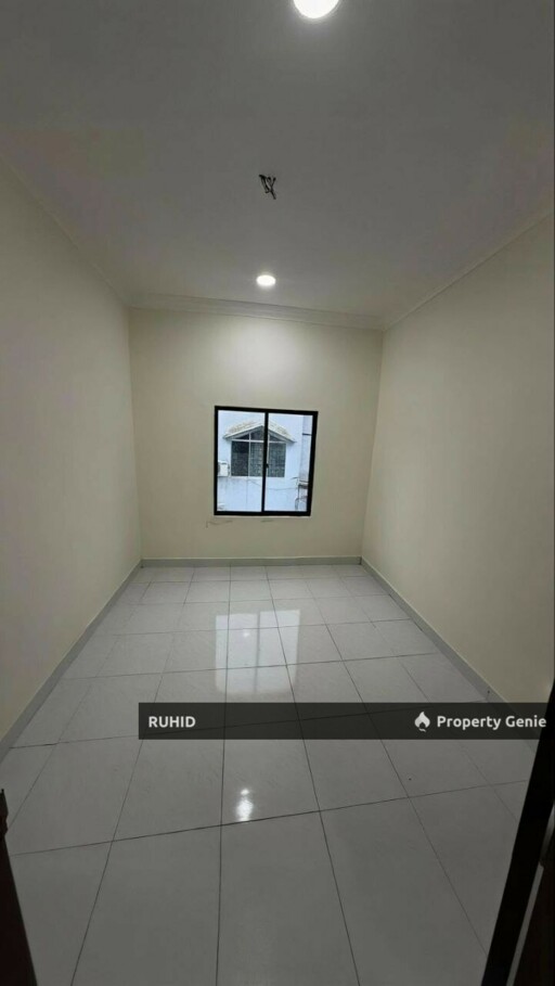 Freehold Endlot Double Storey Terrace For Sale @ Taman Muhibbah Saleng Senai | Fully Renovated