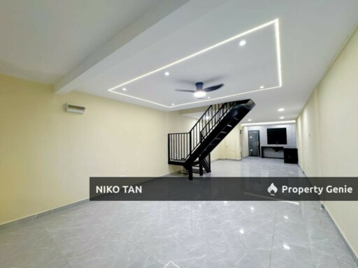 Taman Saleng 2Storey With Fully Renovated & Extended Kitchen For Sale