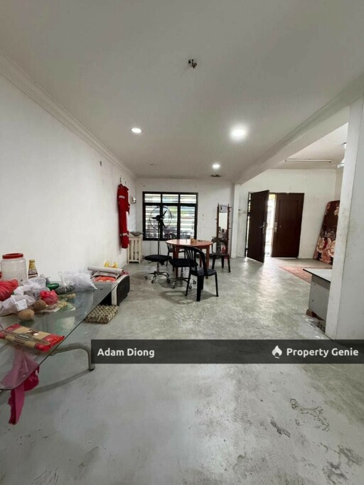 Taman Megah Ria , Jalan Jelatang @ Endlot