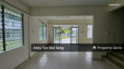 Taman Orkid Semi-D for Sale | Big Land Near QE1
