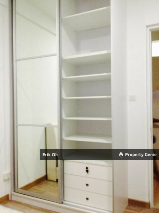Kuchai Lama, Le Yuan Residence for sale Spacious 3+1 Bedroom Unit at | Tenanted | 2 Car Parks | Asking RM 880k (Nego)