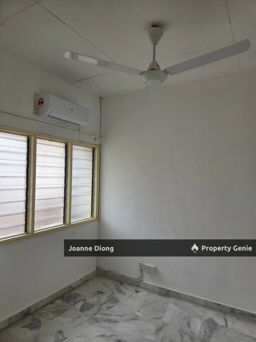 USJ 20 Double Storey House