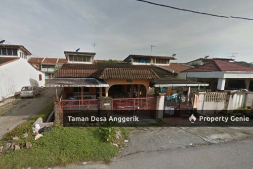 Taman Desa Anggerik