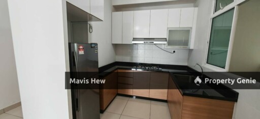 For Rent, Skysuites @ Meldrum Hills, 1 Parking Lot, Walking Distance to CIQ
