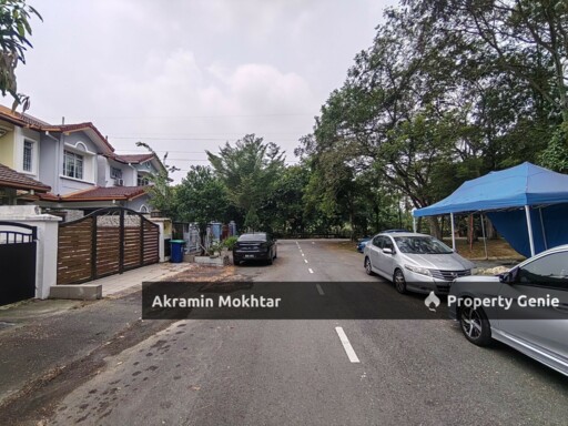 Freehold & Facing Open | Double Storey Jalan Putra Permai, Seksyen 10 Putra Heights