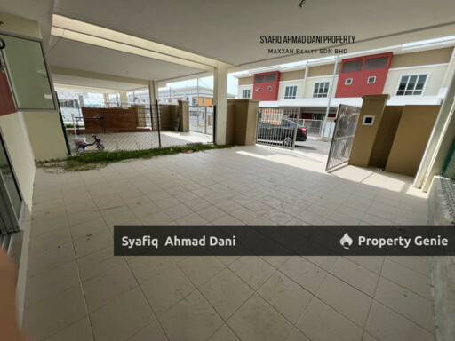 Double Storey Taman Bakti YNS PD with Extra Land