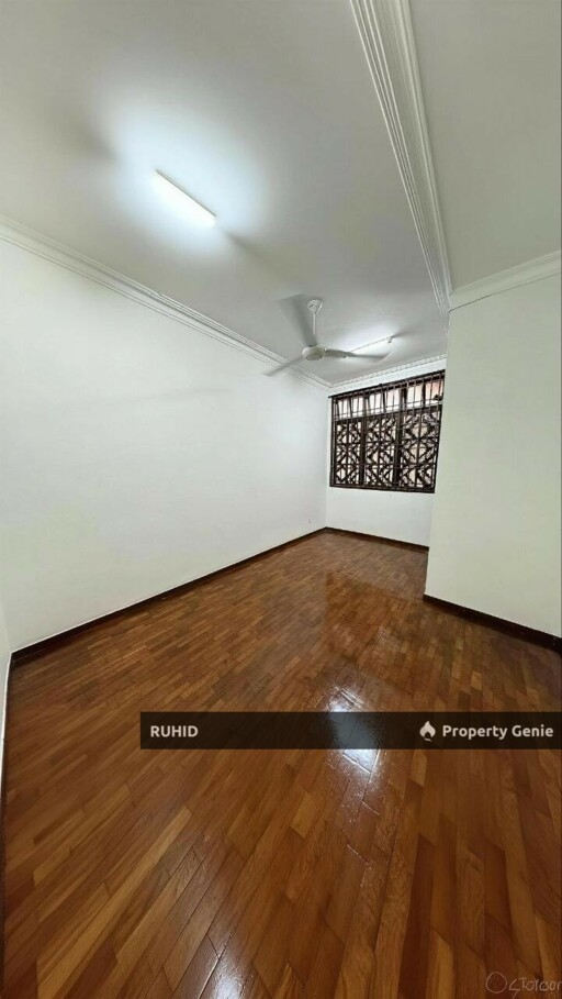 Gated & Guarded Double Storey Terrace House - Taman Rinting, Masai