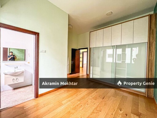 3 Storey Bungalow  Kemuning Residence ,Kota Kemuning  Shah Alam