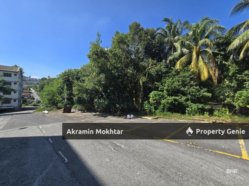 FREEHOLD| COMMERCIAL LAND FACING KAJANG SILK KAJANG