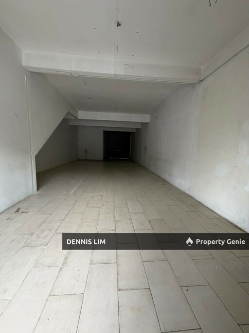 Bukit Beruntung GF Shop Lot For Rent
