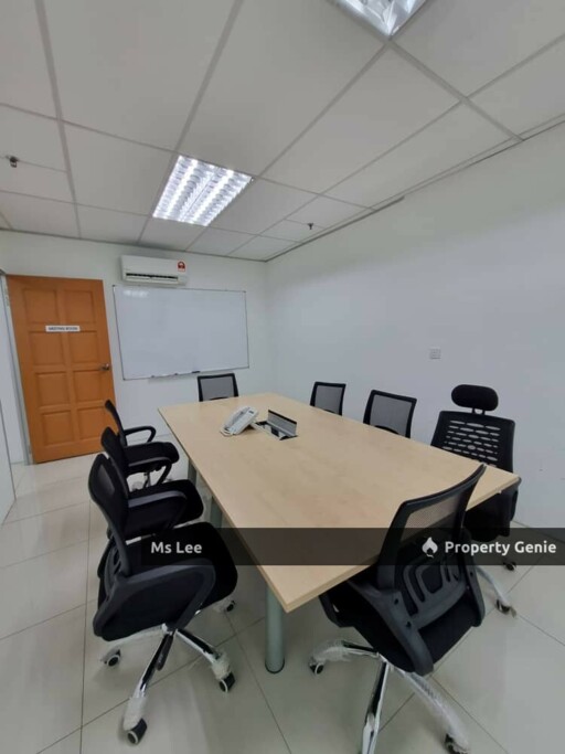 Office Suite 3A RM 1340 -The Landmark - Bandar Bukit Tinggi, Klang -Ready Now