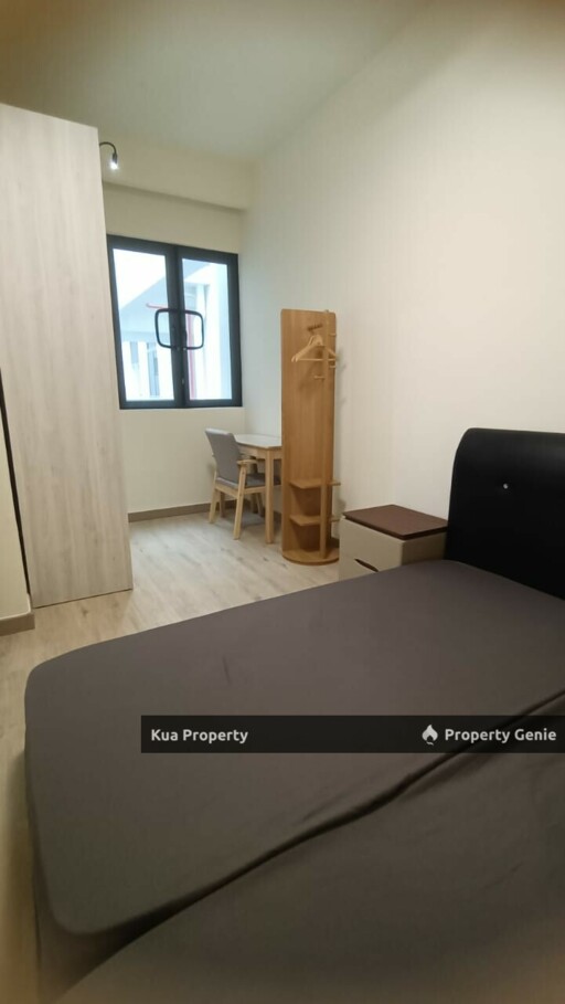 RENNA RESIDENCE @ THE NORTHBANK