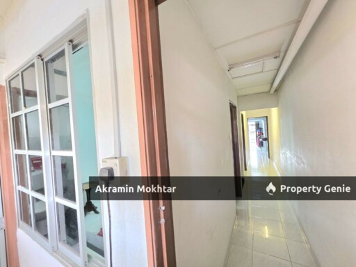 Fully Renovated & " Bebas Banjir" | 'Teres 2 Tingkat Seksyen 18, Shah Alam