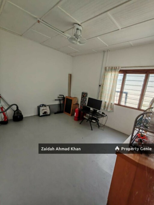SS4 KELANA JAYA SINGLE STOREY TERRACE HOUSE FOR SALE CORNER LOT FREEHOLD NON BUMI WELL KEPT