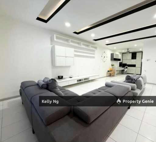 Double Sty Renovated Fully Furnished House At Akasia Botanic Klang For Rent