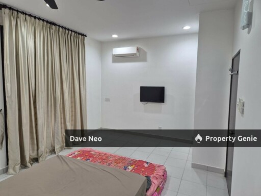 Taman Pulai Mutiara | 2-Storey House | 4 Beds 3 Baths | Fully Furnished
