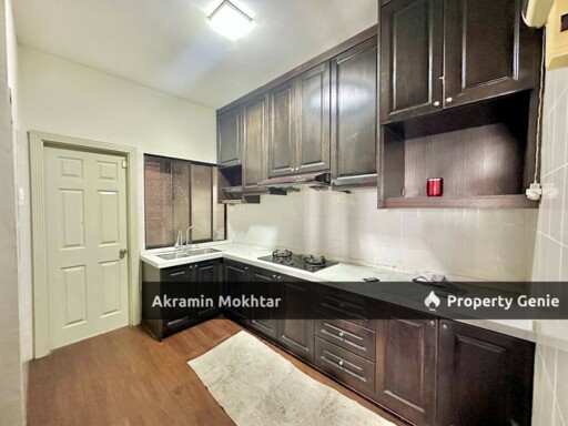 Freehold, Partially Furnished & 1 Parking | Kristal Villa Condominium, Kajang 2
