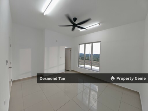 EKA HEIGHTS, BANDAR SRI SENDAYAN, NEGERI SEMBILAN | RM 1000 | Semi-Furnished | Ready Unit | Facing No House | Below Market Value