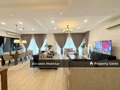 FULLY RENOVATED & PARTIALLY FURNISHED |  GAMUDA 25.7  Lucent Residence @ Twentyfive.7 Two storey Semi D Corner Lot (Cul De Sac)