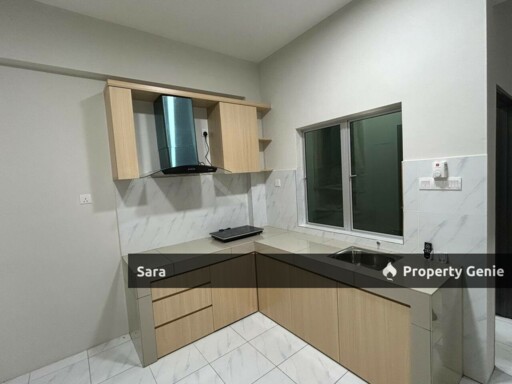 Freehold Apartment Putra Bercham nearby Sunway
