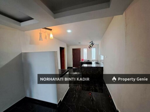 (FULLY RENOVATED) TERES SETINGKAT TAMAN TAS, KUANTAN