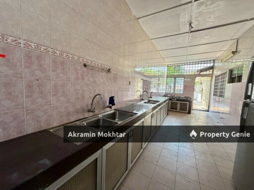 Corner Lot Facing Open Double Storey Semi D  Seksyen 9 Shah Alam