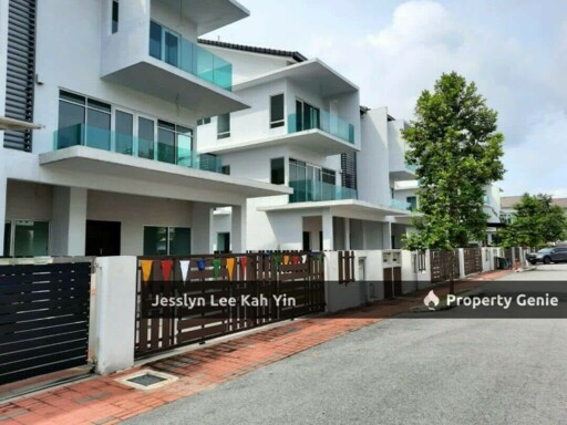 1080 Residence @ Puncak Saujana