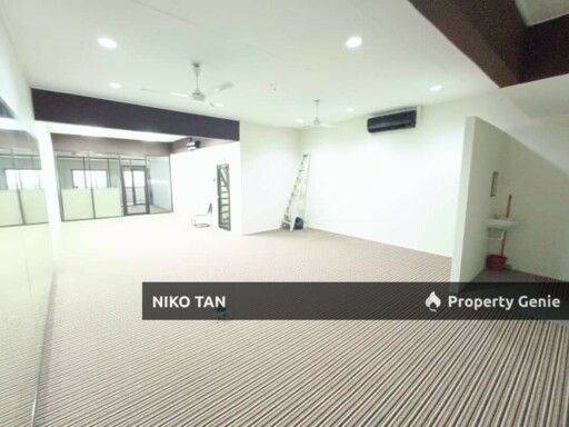 Jalan Kenanga 3Stry Shoplot Kulai For Sale