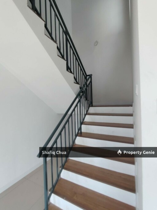 Brand New Furnished 2 Tingkat Teres Kg Lombong Emas, Seksyen 29 Shah Alam