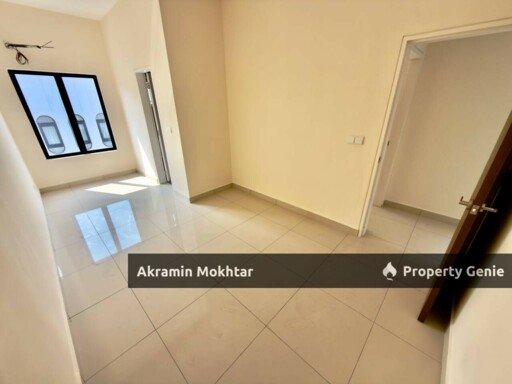 CORNER LOT 3 Storey Terrace Nassim Heights, Taman Ukay Bistari, Ampang Selangor