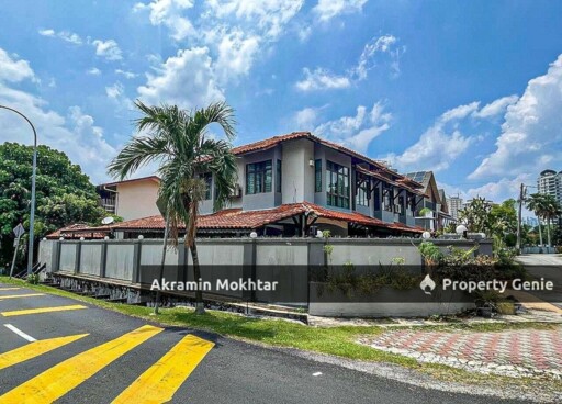 Freehold, CornerLot, Renovated & Partially Furnished | 2-Storey Bungalow Kampung Datuk Keramat KL.