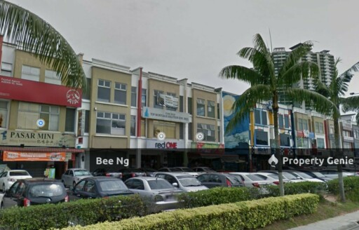 Setia Tropika / 3 Storey Shoplot  / Facing Main Road