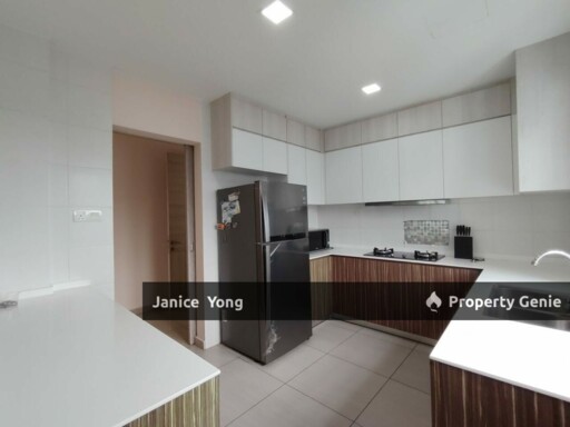Amara Season Luxury Apartment @ Larkin
