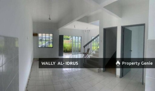 2 Storey Terrace House Corner Lot