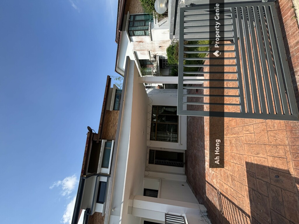 Horizon Hills / Gateway / Double Storey Cluster / Partially Furnished