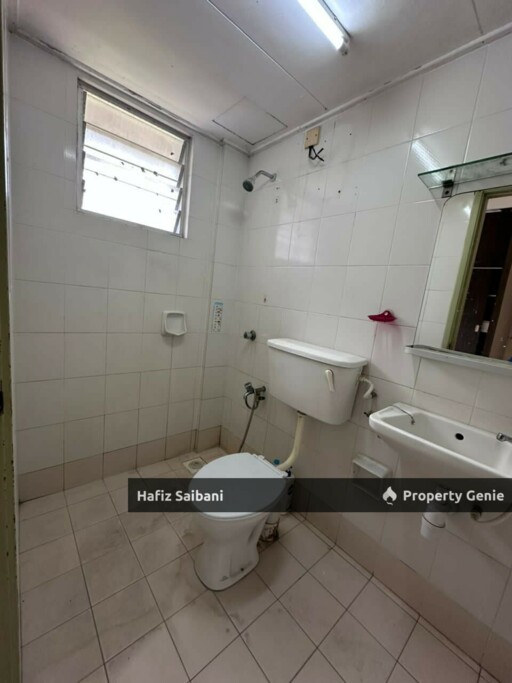 Pangsapuri Randa Kota Kemuning Shah Alam