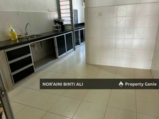Teres Setingkat Azalea 1, Kotasas Kuantan