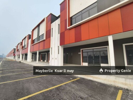 End Lot 2 Storey Terrace Factory @ Alam Perdana Puncak Alam