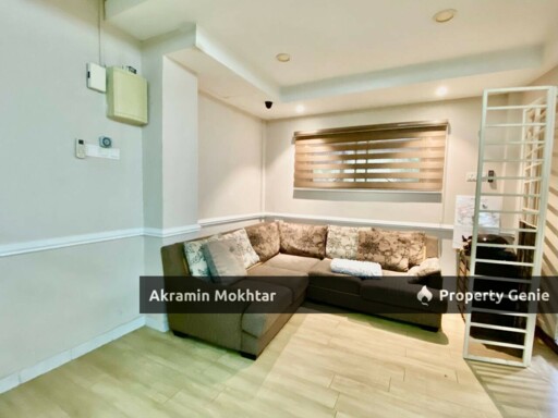FREEHOLD, FACING OPEN, FULLY RENOVATED & PARTIALLY FURNISHED |2 Storey Terrace Cassia Bandar Botanic, Klang