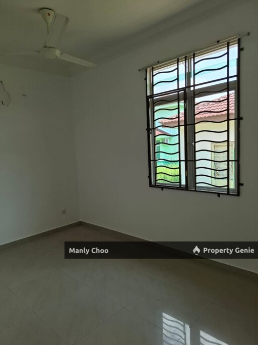 BUNGALOW Single Storey Taman Krubong Perdana Nr Cheng Durian Tunggal