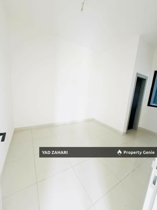 Casablanca, Alam Impian | 2-Storey Semi-D 4 Bedrooms | RM1.7M - Freehold, Non Bumi, Near Playground and Spacious Parking