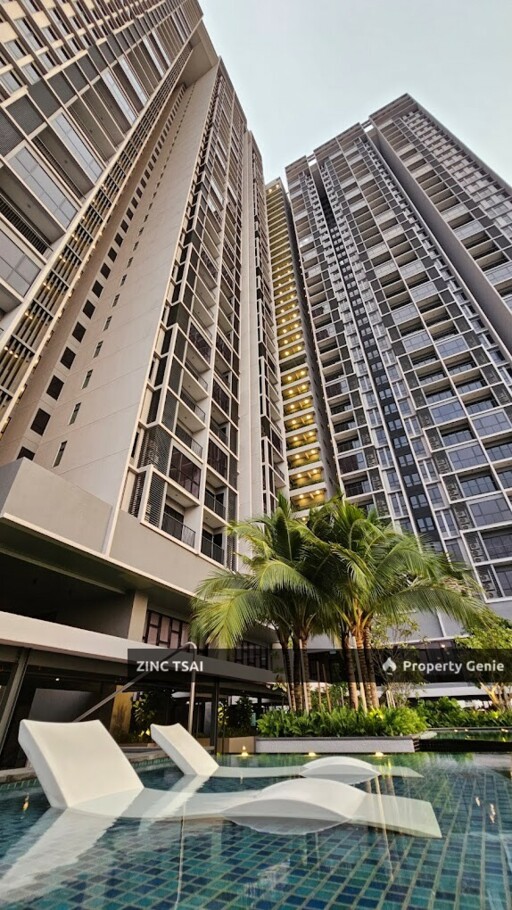 The Arcuz {Save RM 106,000} 5 mins Drive to LRT Lembah Subang & Paradigm Mall