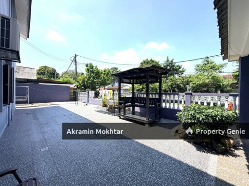 RENOVATED | BUNGALOW DOUBLE STOREY CORNER LOT HOUSE JALAN LENGKOK KELAPA SEGAMBUT BAHAGIA KUALA LUMPUR