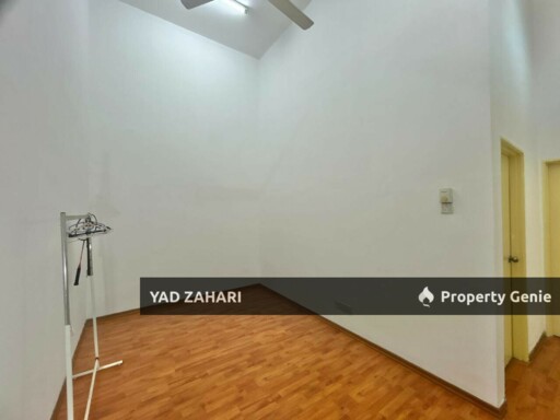 Taman Sutera 3, Kajang | Double Storey Terrace 4 Bedrooms | RM620K - Newly Painted, Freehold & Individual Title