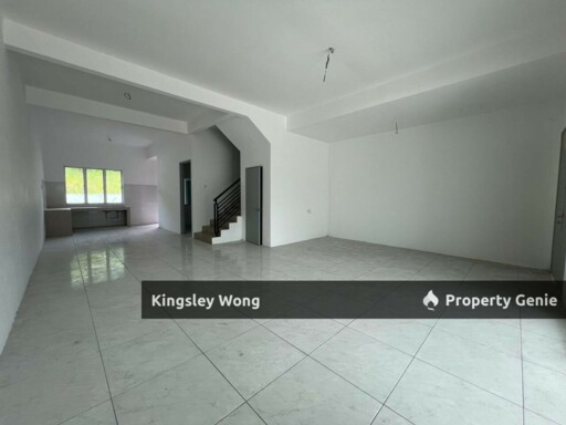 Mosey Hill Lahat Double Storey Terrace House Brand New Gated Guarded Good Condition