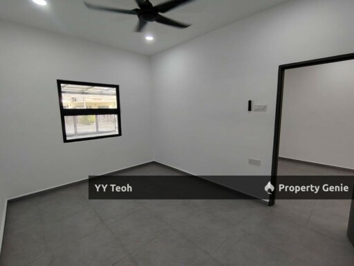 Ujong Pasir Single Storey Terrace