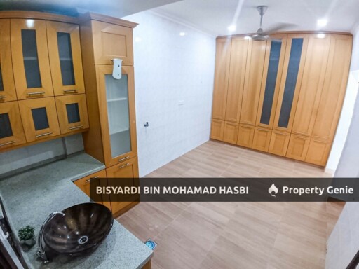 Renovated Corner Lot 2.5 Storey Superlink at Precint 16, Putrajaya
