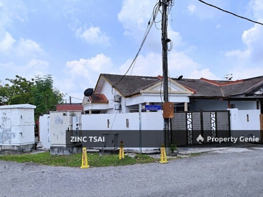 1 Storey Terrace @ Taman Dato Hormat {Save RM 132,900} 14 mins Drive to KTM Telok Gadong_15 mins Drive to GM Klang & Aeon Bukit Tinggi