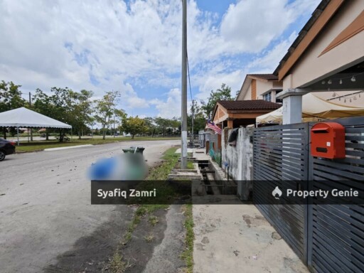OPEN FACING TERES 2 TINGKAT BANDAR PUTRA, TG LUMPUR KUANTAN